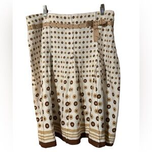 Connection 18  box pleated skirt